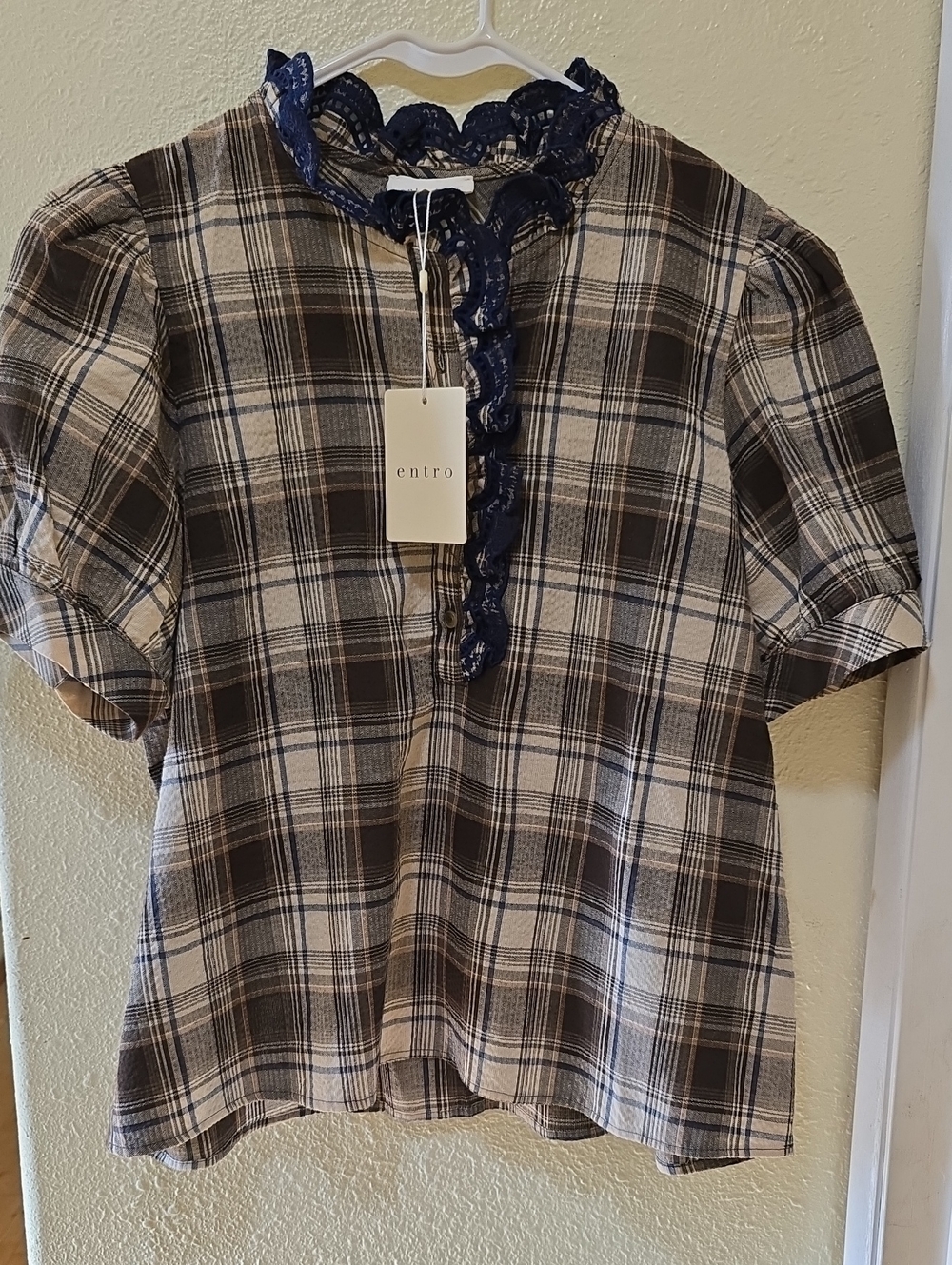 Entro Brown and Cream Plaid Short-Sleeve Top with Navy Lace Trim